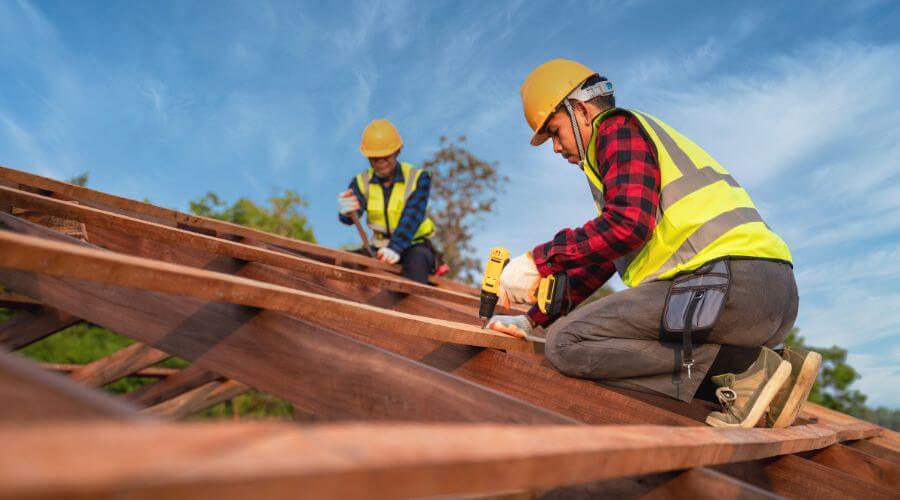 Professional residential roofers in Palms, MI